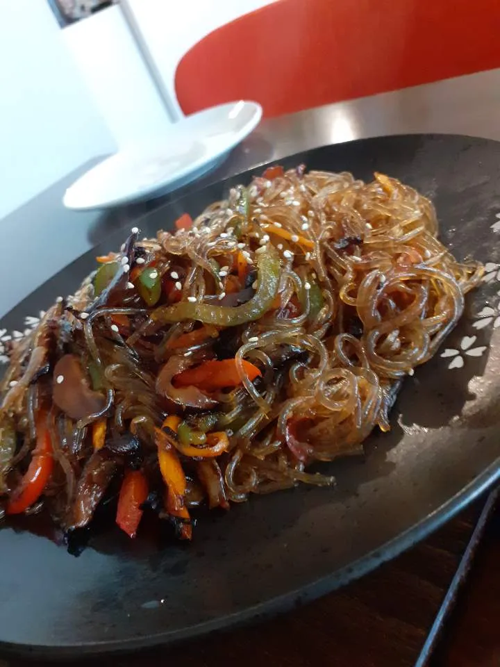 Japchae Vermicelles Et Légumes Sautés